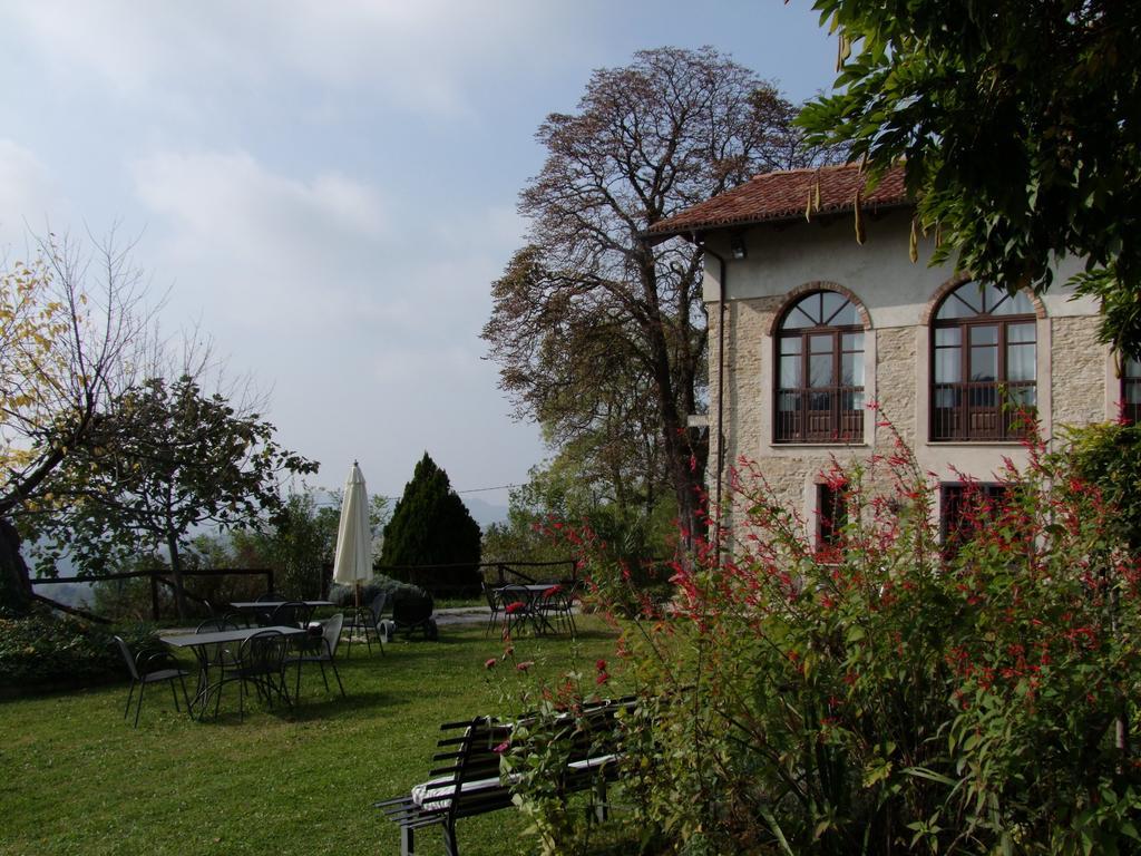 Casa Branzele Bed and Breakfast Trezzo Tinella Eksteriør billede